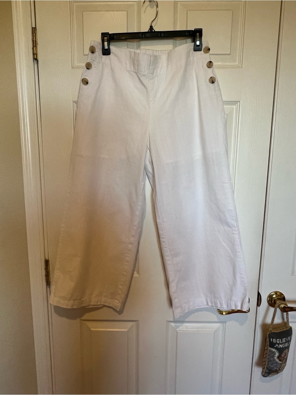 Liz Claiborne Summery Vacation White Pallazo Pants with Side Button Details